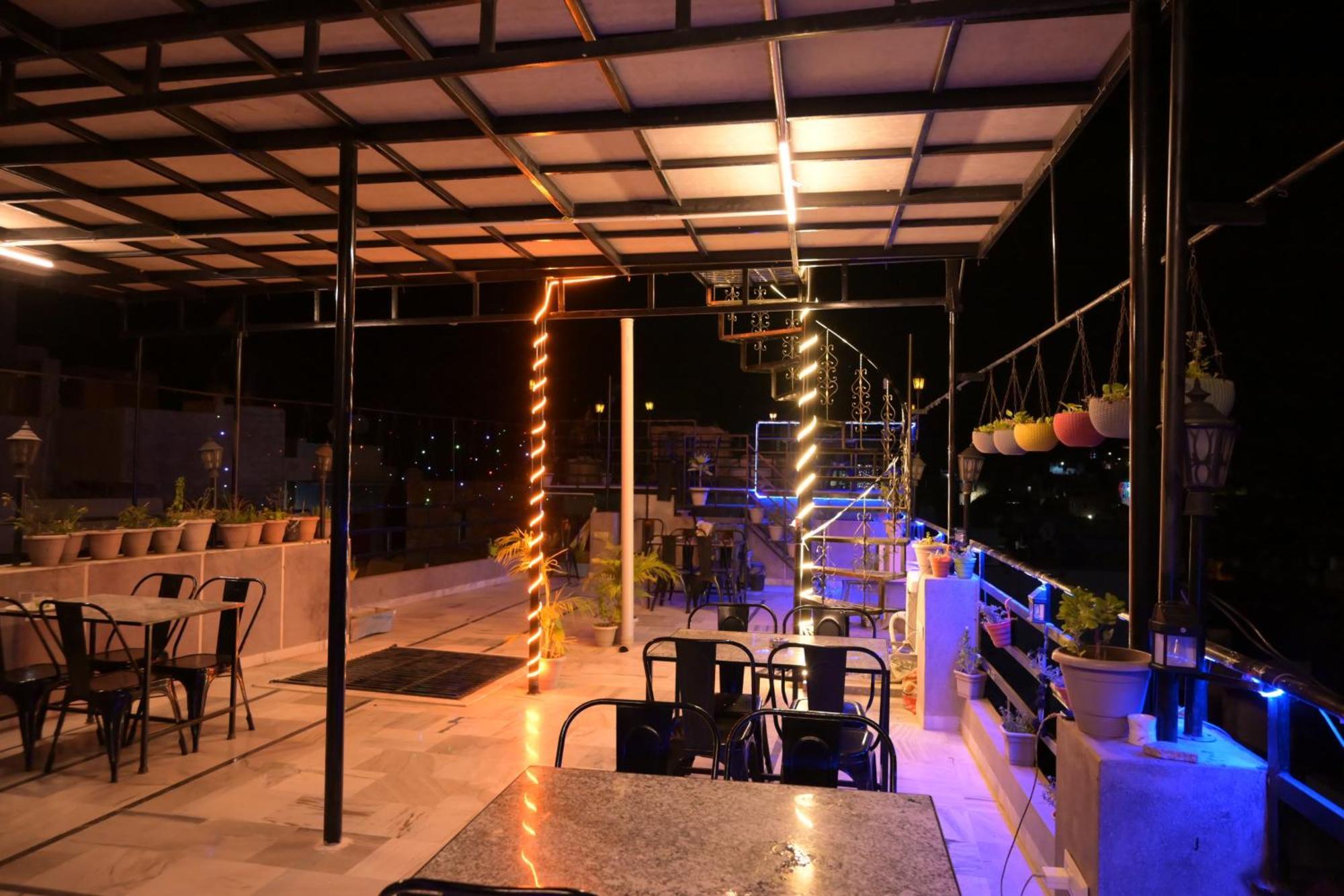 ג'ודפור Samrat Ashok Guest House מראה חיצוני תמונה